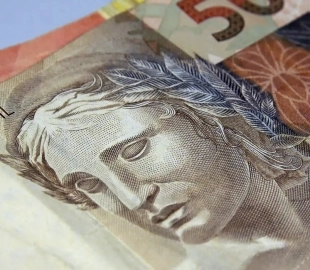 Caixa libera abono salarial para nascidos em fevereiro