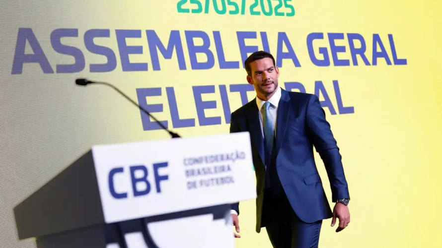 Candidato único, Samir Xaud é eleito presidente da CBF