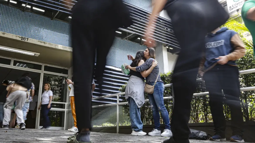 Enem 2025: saiba o que é permitido levar no primeiro dia de provas