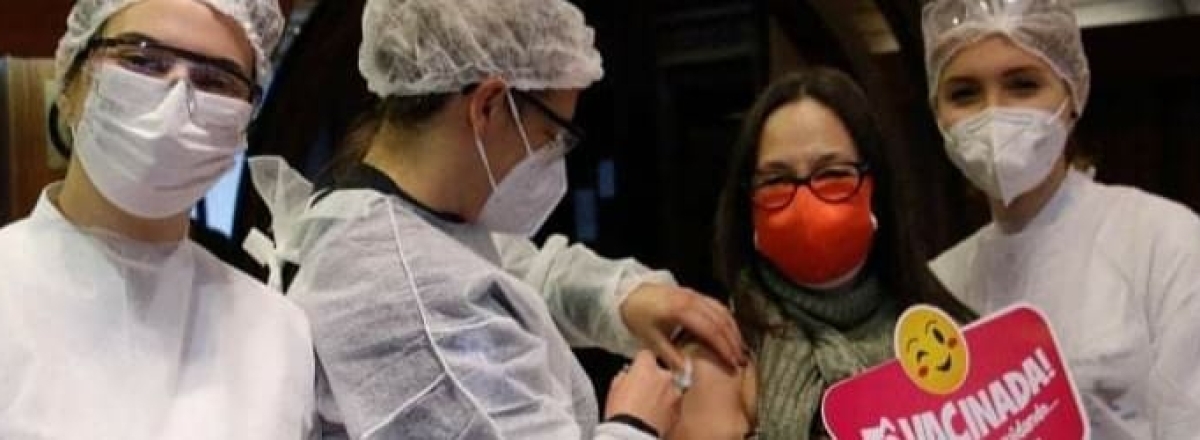 Santa Maria amplia vacinação para contra a Covid para pessoas acima de 37 anos